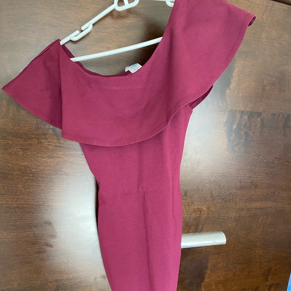 Cranberry dress - Picture 2 of 3